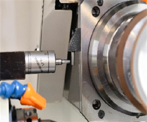 主轴热特性分析和主轴前轴承座精加工工艺